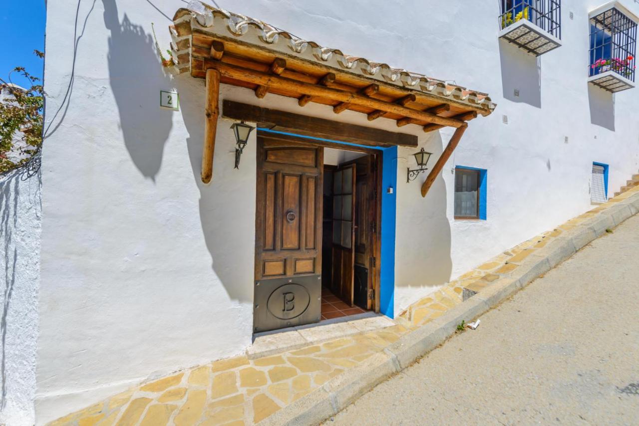 Holiday Home El Pilarillo Piscina Compartida Alcaucin Luaran gambar