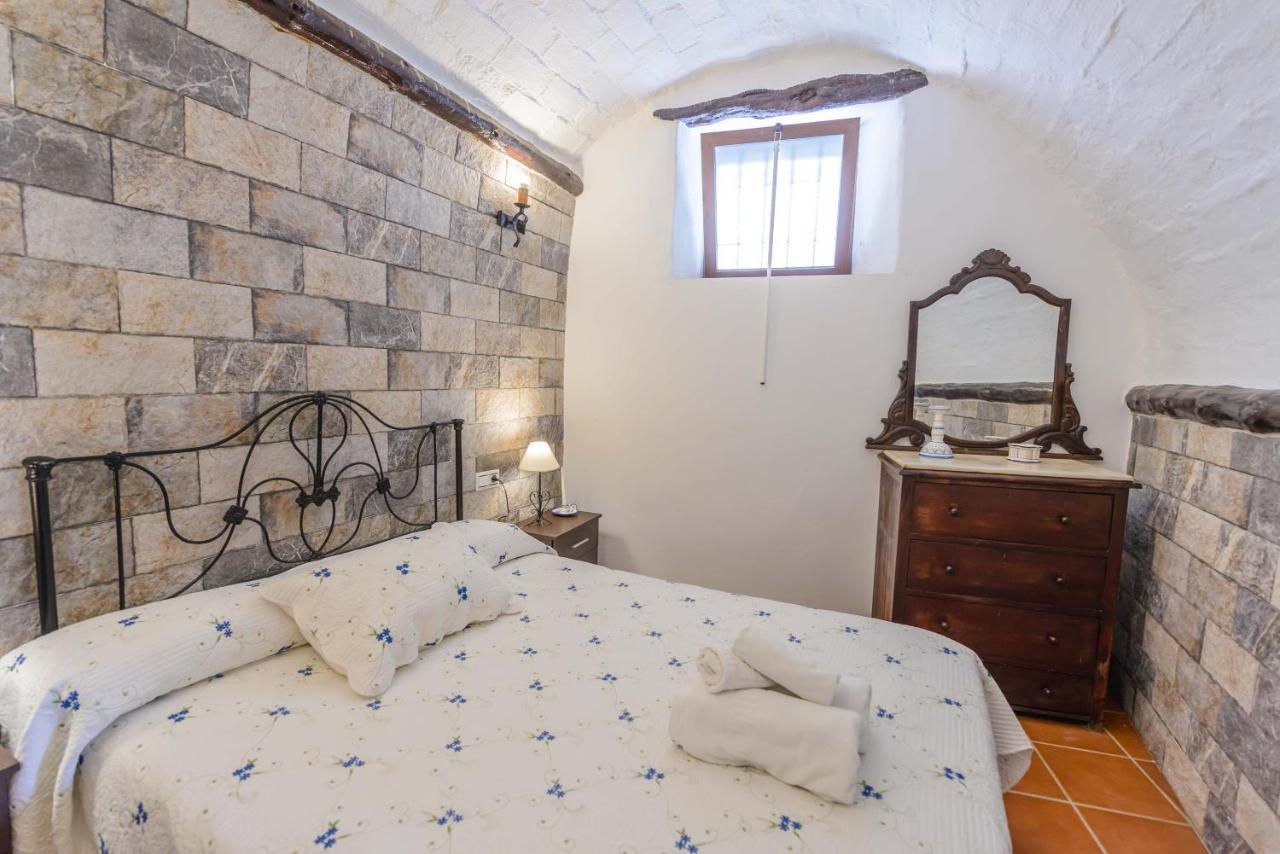 Holiday Home El Pilarillo Piscina Compartida Alcaucin Luaran gambar