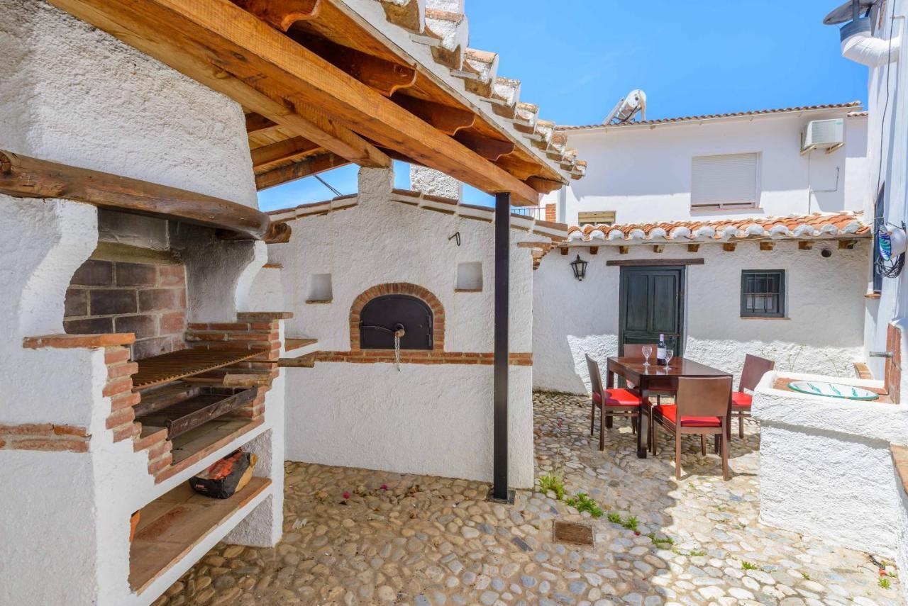 Holiday Home El Pilarillo Piscina Compartida Alcaucin Luaran gambar