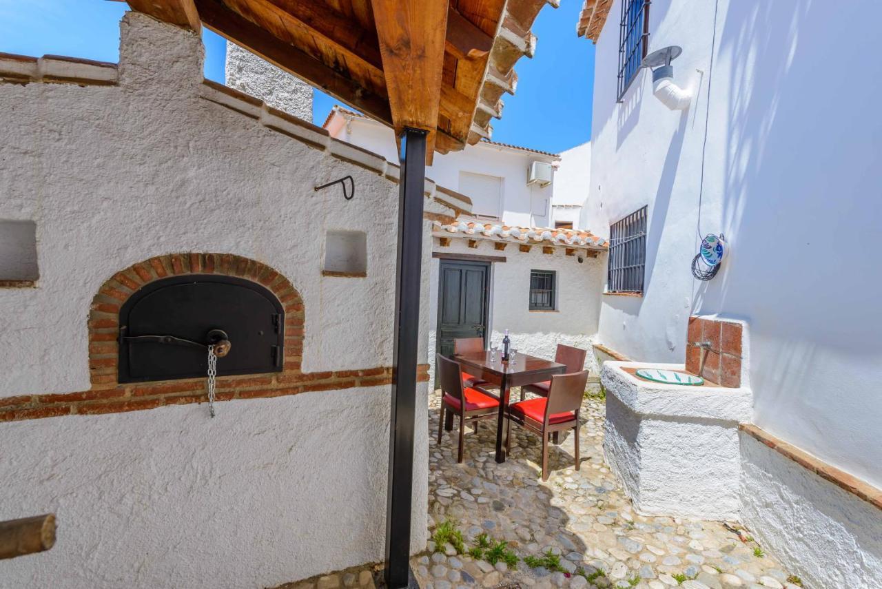 Holiday Home El Pilarillo Piscina Compartida Alcaucin Luaran gambar